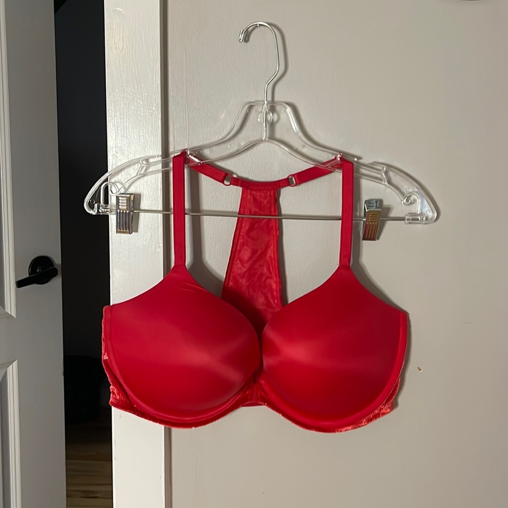 Victoria Secret Very Sexy Push Up Bra 38DD